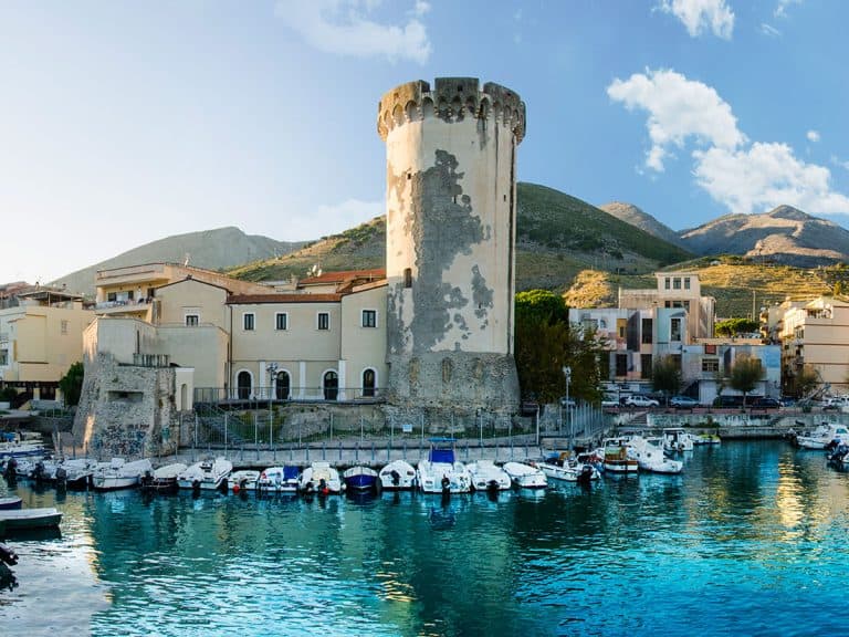 VERSO FORMIA FRA MARE, STORIA, NATURA PROTETTA E BELLISSIME VEDUTE